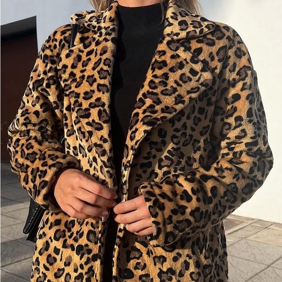 MIXIT Moschino Leopard Print Coat - Picture 1 of 16